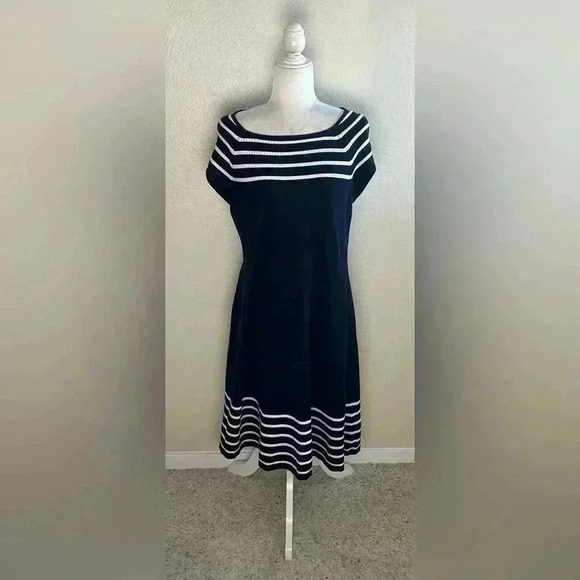Eliza‎ J Womens Size L Sweater Dress Soft Knit Stripe Sleeveless Casual - Picture 1 of 6